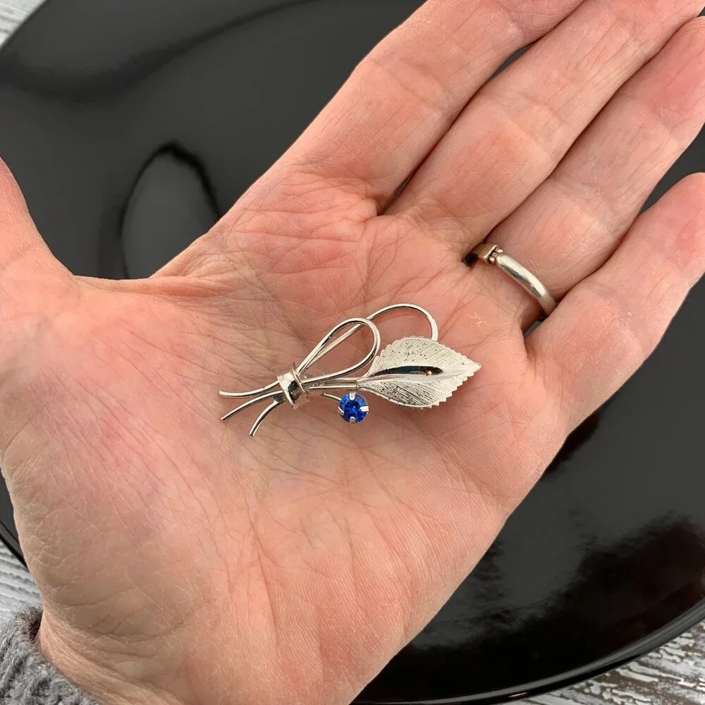 Blue Stone Sterling Silver Filigree Dixelle Leaf Brooch Vintage J899